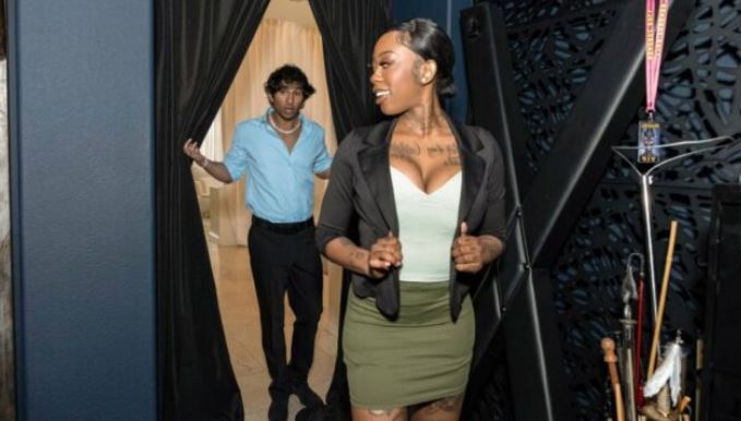 LookAtHerNow – Baby Gemini Raunchy Realtor’s Secret Room