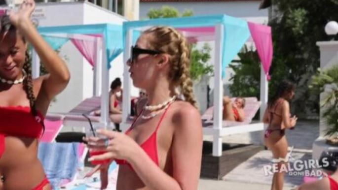 RealGirlsGoneBad – Pool Party 8  Full Porn Young Teen Sexvideos