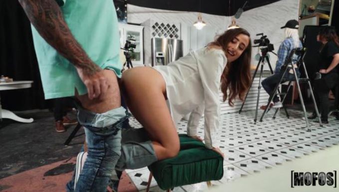 LetsPostIt – Scarlett Page Cooking Show Hdtube XXX