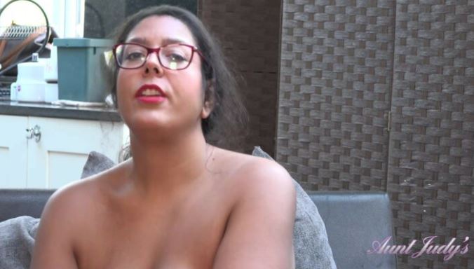 AuntJudys – A Sexy and Candid Interview with Curvy Brunette MILF Cassy