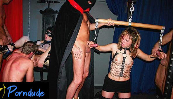 GroupBanged – BDSM Gangbang