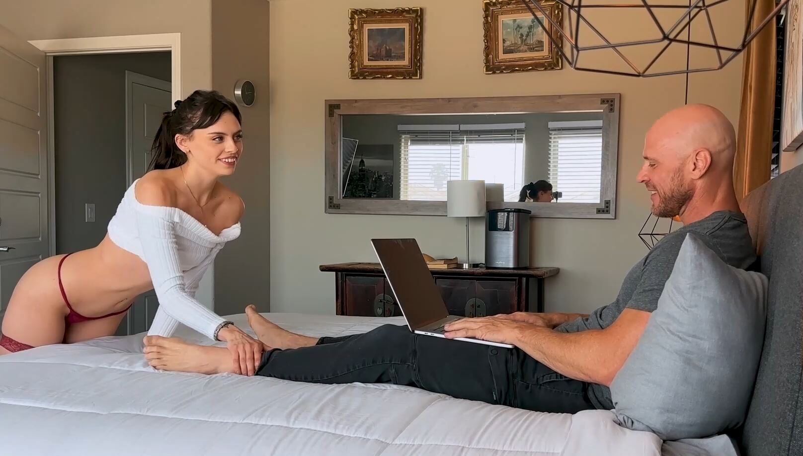 OnlyFans – Angel Windell And Johnny Sins