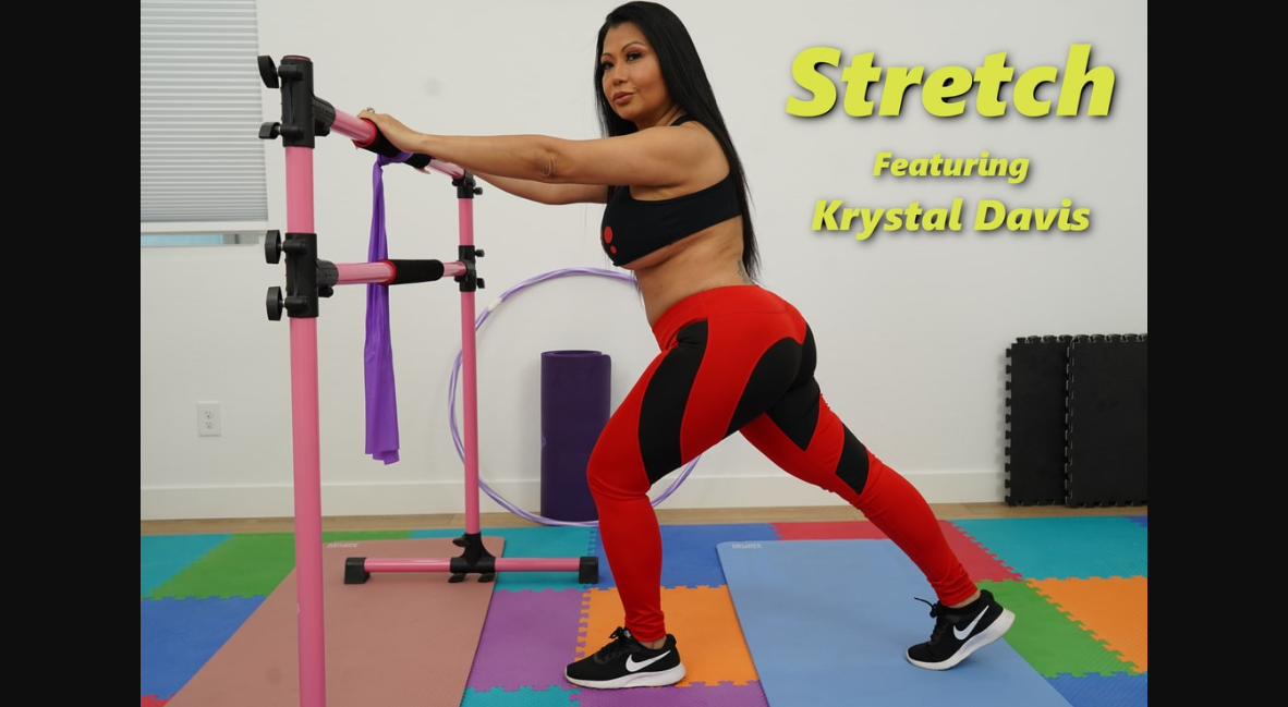 WillTileXXX – Krystal Davis Stretching