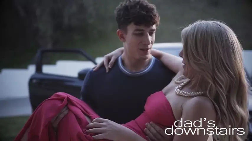 MissaX – Laura Bentley Dad’s Downstairs