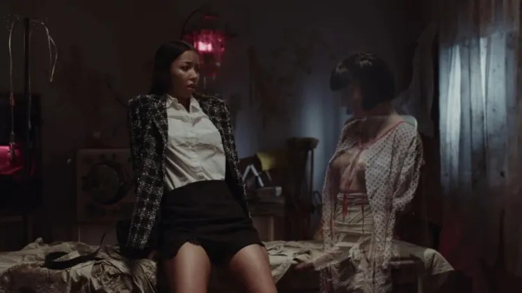 Futanari Lia Lin Sarah Heizel Asylum Pt 2