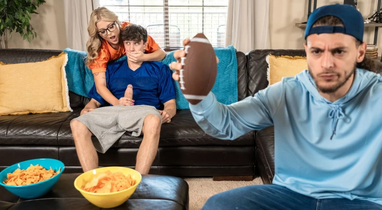 CrazyCollegeGFs Big Ass XXX Jill Taylor My Boyfriend Wont Give Me Anal