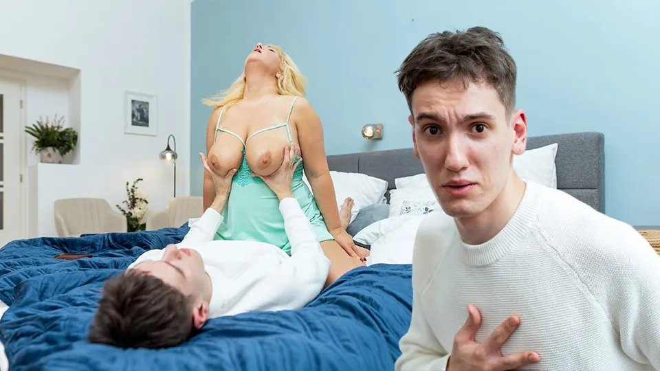 Mature4K – Blue Pearl Kinda Samaritan