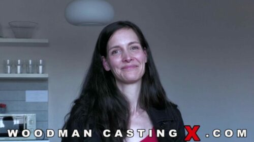 WoodmanCastingX – Mia Moone