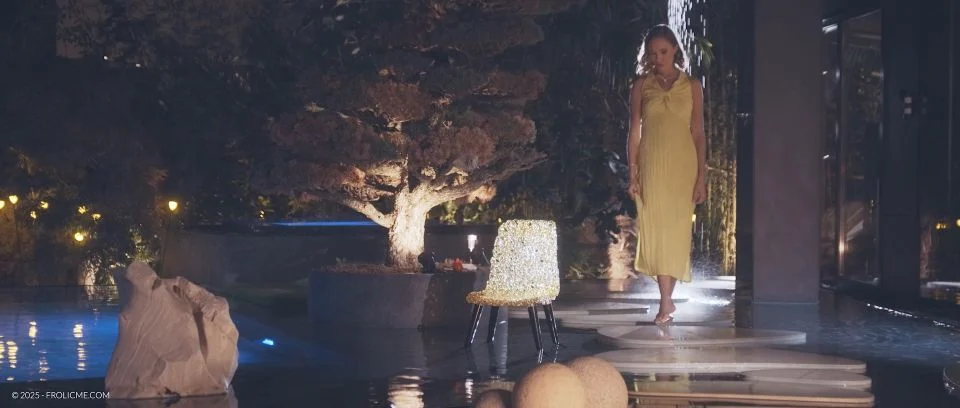 FrolicMe – Angelika Grays Starlit